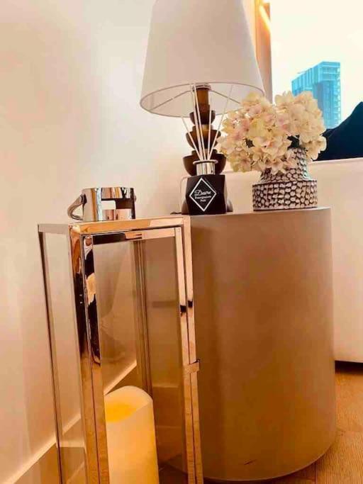 Large 3 Bed 3 Bathrooms Penthouse With Terrace And City Views In Londres Extérieur photo