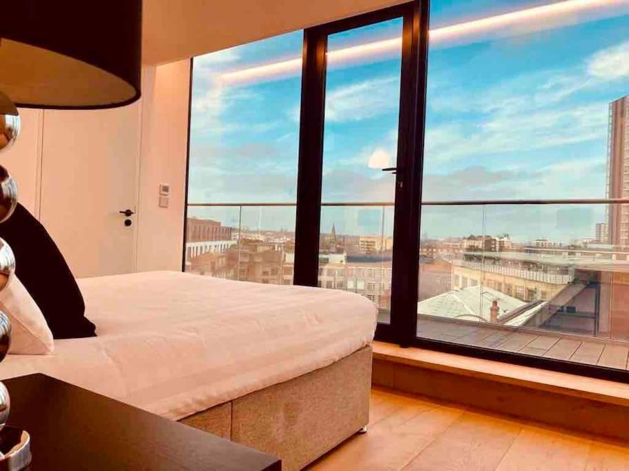 Large 3 Bed 3 Bathrooms Penthouse With Terrace And City Views In Londres Extérieur photo